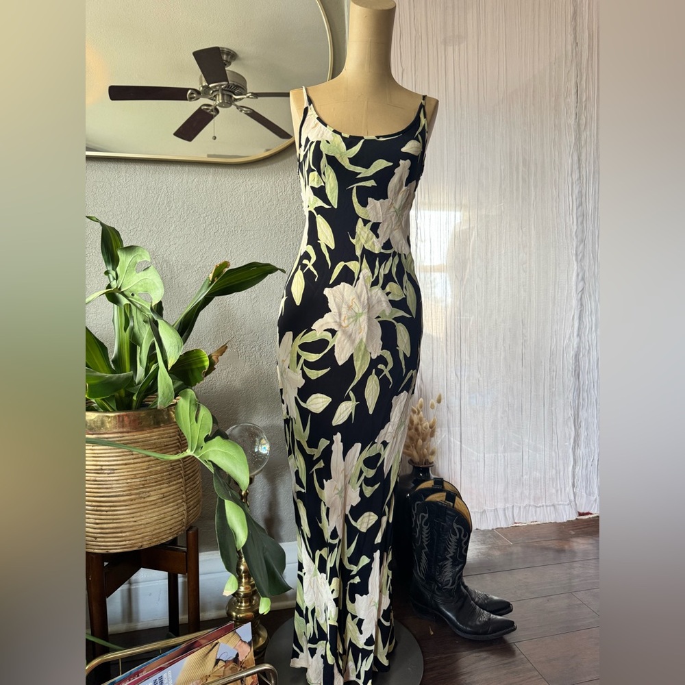 Floral Black and White Maxi Dress 90’s vintage